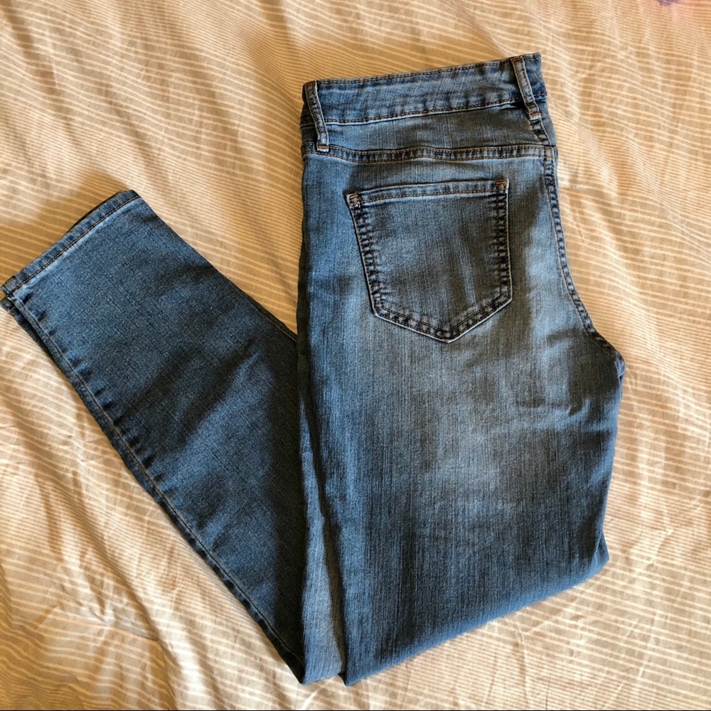 Old Navy Super Skinny Jeans
